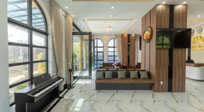 Loc Binh Hotel - Image 3