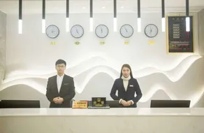 Overseas Chinese Hotel - Image 3