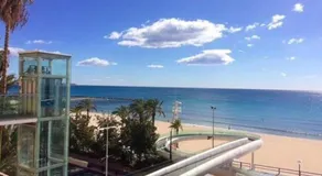 Lovely, new, bright 3 mins to beach apt 105 sq meters - Image 3