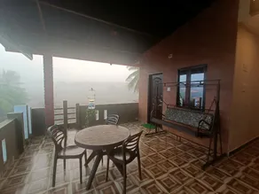 Maanyatha Spacious Studio Room - Image 3