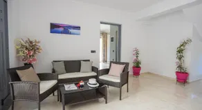 Michaelangelo Apartments - Image 5