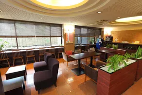 Plaza Hotel Toyota - Image 4