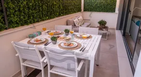 LivinMálaga Los Álamos Suites - Image 3