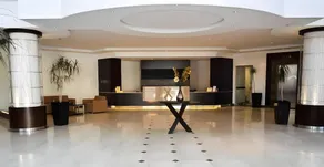 Executives Hotel - Azizia - Image 2