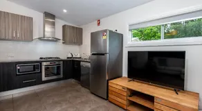 Tuck Inn Yarra Valley - Image 3