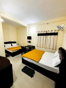 Dhanalakshmi Hotel and Lodge - Image 2
