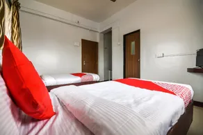 OYO 61080 Hotel Shree Gurunanak Lodge - Image 3