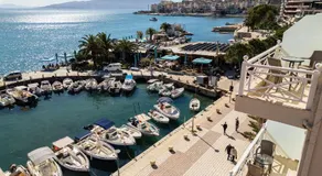 Sun N Blue Hotel - Image 4