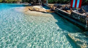 2-BR Modern Oceanfront Apt Steps from Playa Sucia - Image 5