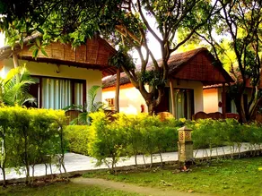 Corbett Wild IRIS Spa and Resort - Image 4