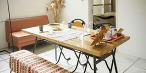 ROUTE - Cafe and Petit Hostel - Image 5