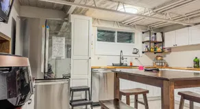 Comfort West Urban Chicago loft house - Image 3
