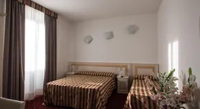 Hotel Centrale - Image 2
