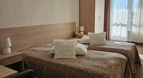 Hotel Mures - Image 2