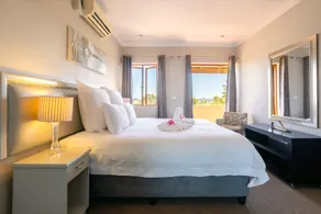 Devonvale Golf & Wine Estate - Image 2