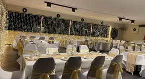 Club Hotel - Image 3