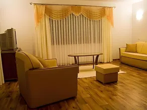 Sykowny Dworek Apartamenty - Image 4