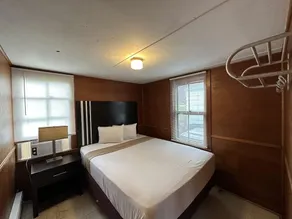 Uncle Toms Cottages - Image 2
