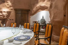 Urumqi Feshe Hotel - Image 4