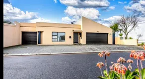 Greens Golf Course Apartment - Image 5