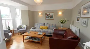 Woodlands Guest House - Image 2