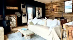 Luxury Design Rental with Breathtaking Mountain Views in Lone Pine, California - Image 2