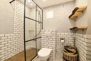 The Majestic Garden Suite - Image 2
