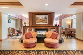 Hampton Inn & Suites Arcata - Image 5