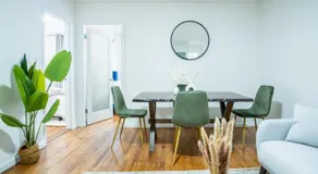49-3B Newly renovated 2BR WD Midtown East - Image 3