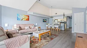 Poinciana Paradise - Image 5