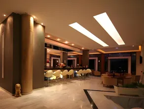 Alma Hotel - Image 3
