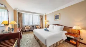 Kunming Hotel - Image 2
