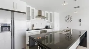 Hindmarsh Island - Linen Included - Waterfront - Luxury - Image 4