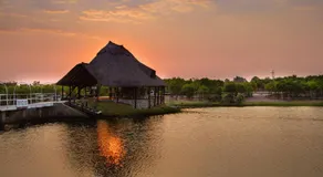 Stephen Margolis Resort - Image 4