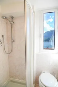 MONOLOCALE APARTMENT WITH LAKE VIEW - Image 4