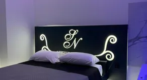 SN Luxury Room & Spa - Image 5