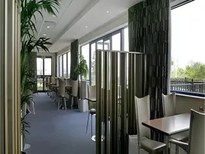 Holiday Inn Express Cardiff Airport By IHG - Image 5