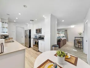 Hazelwood Scottsdale - Image 2