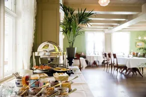 Walaker Hotel - Image 5