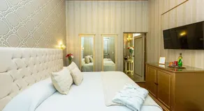 Hotel Embajada - Image 2