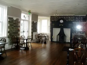 Broadway Country House - Image 3