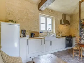 Gites for 2 People at a Chateau With a Garden - Image 3