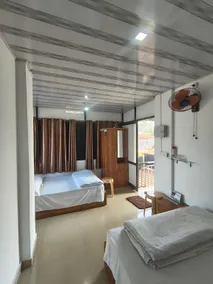 Sleek Haven - Image 2