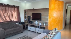 Spacious 3-Bedroom Home in a Gated Community - Image 2