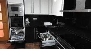 Apartamento de 4 dormitorios en Camariñas - Image 3