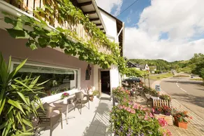 Hotel Emmerich - Image 1