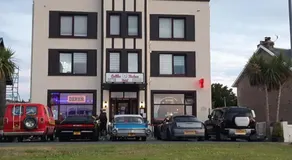 Cadillac Kustomz Guest House - Image 5