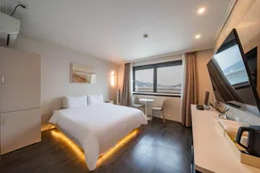 Hotel Myeongji - Image 2