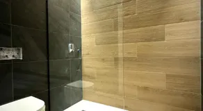 Suite Palacio Congresos - Image 2