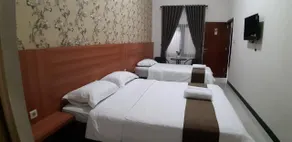 Vanessa Homestay Banyuwangi - Image 2